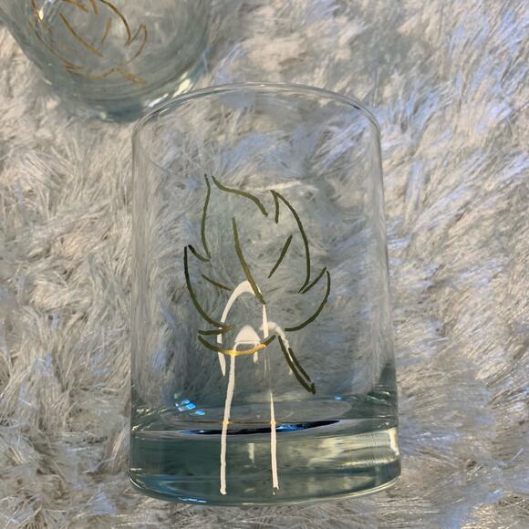 Rocks Glasses Gold Leaf Pattern Weighted Bottom - Picture 2 of 5